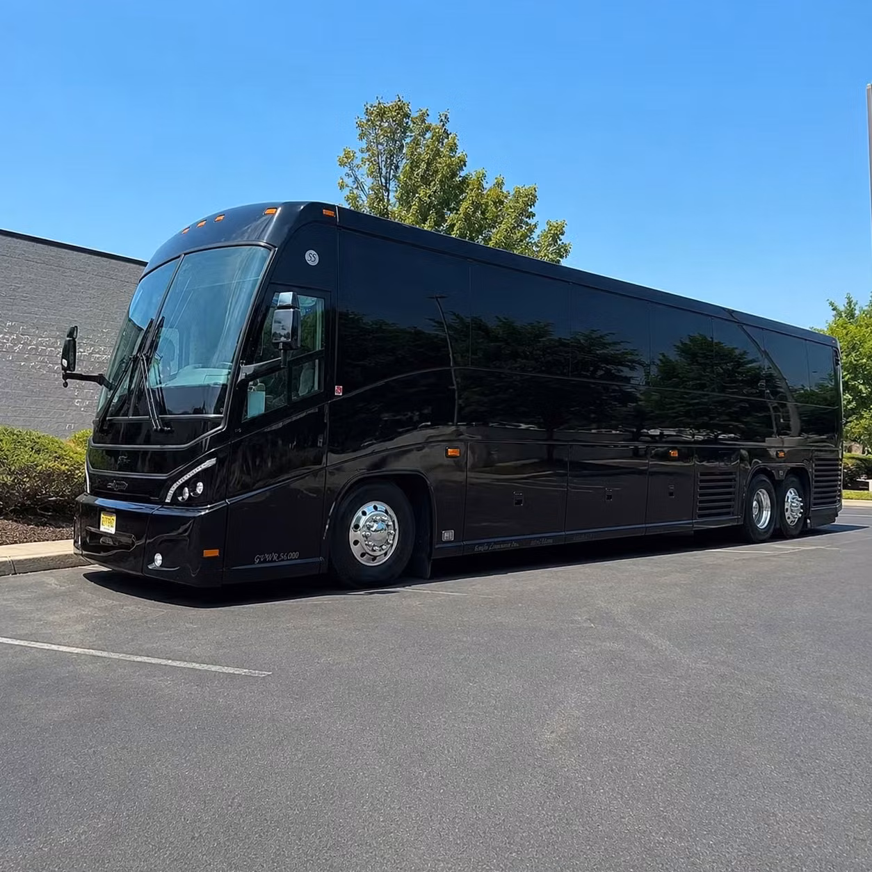airport shuttle transportation for government and military groups at salem and portland airports