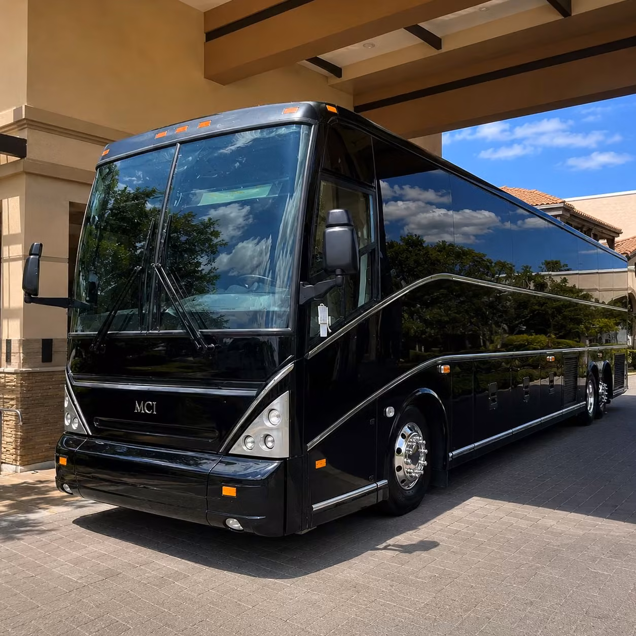 booking salem group transportation for multi stop concert nights