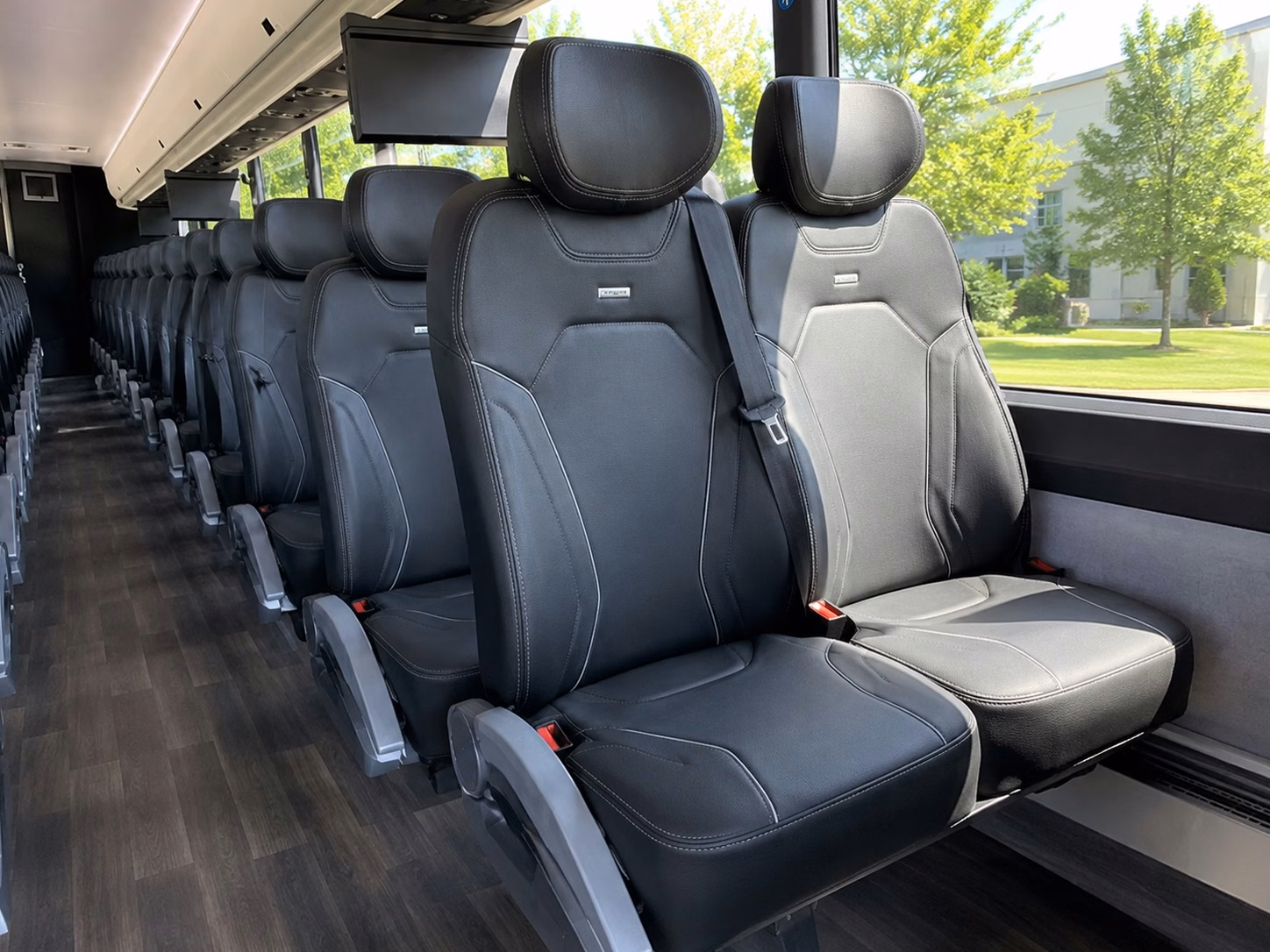 guest shuttle bus rentals between salem hotels and wedding venues