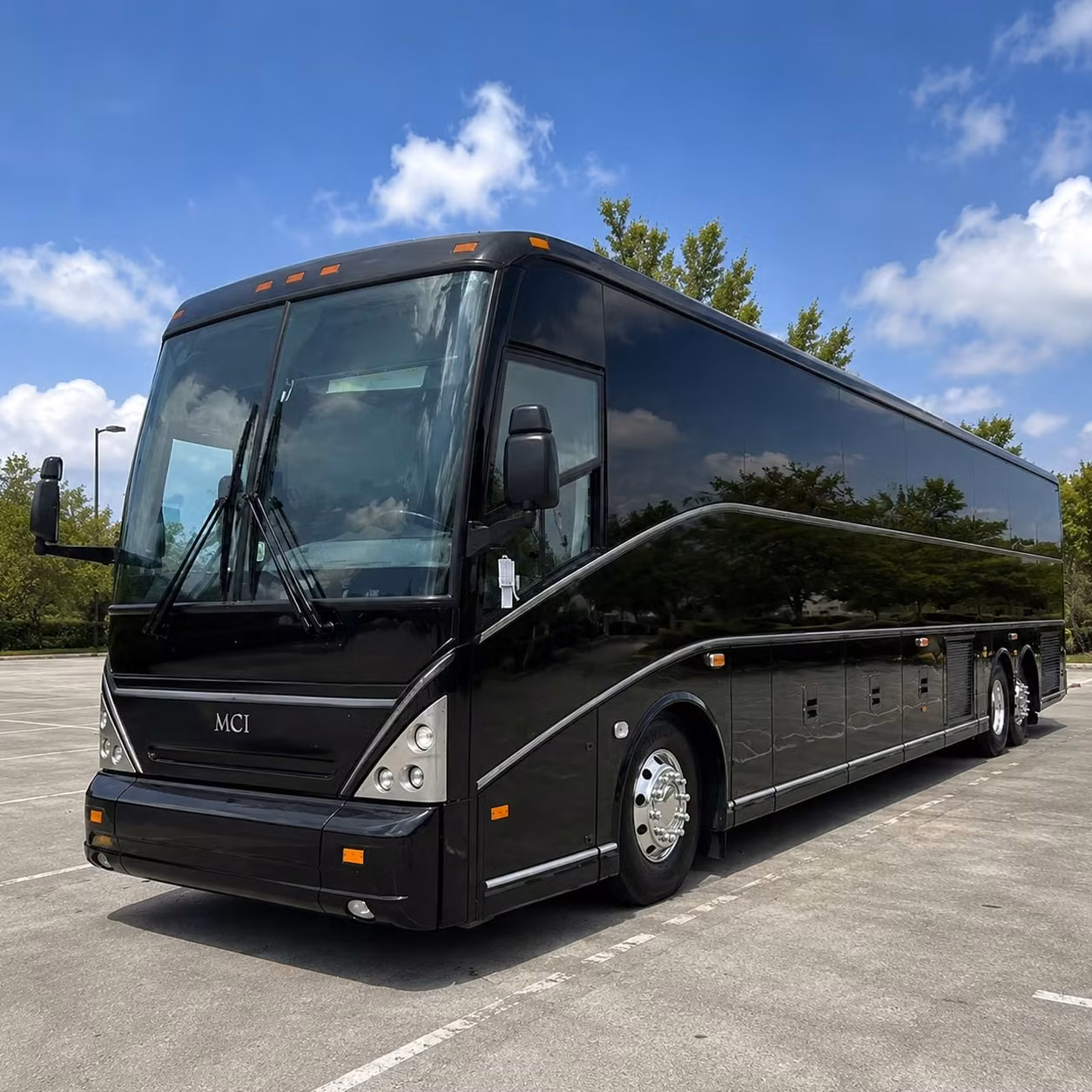 salem employee shuttle services for daily commuters and remote parking lots