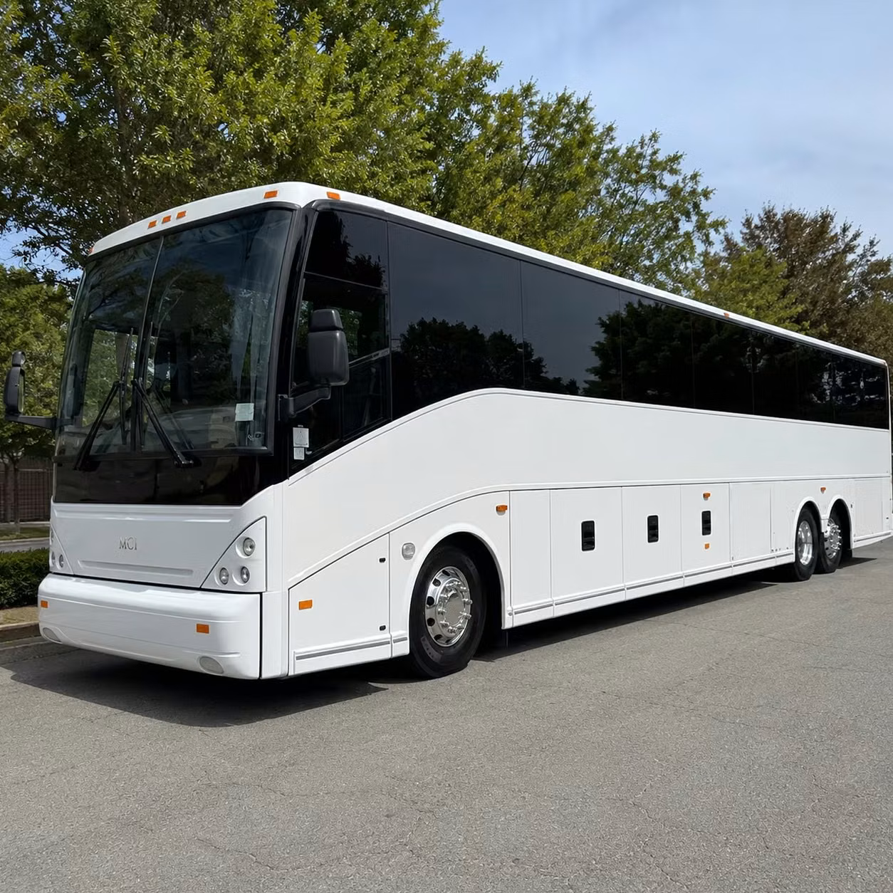 you can find and book airport transportation in salem and any nearby city